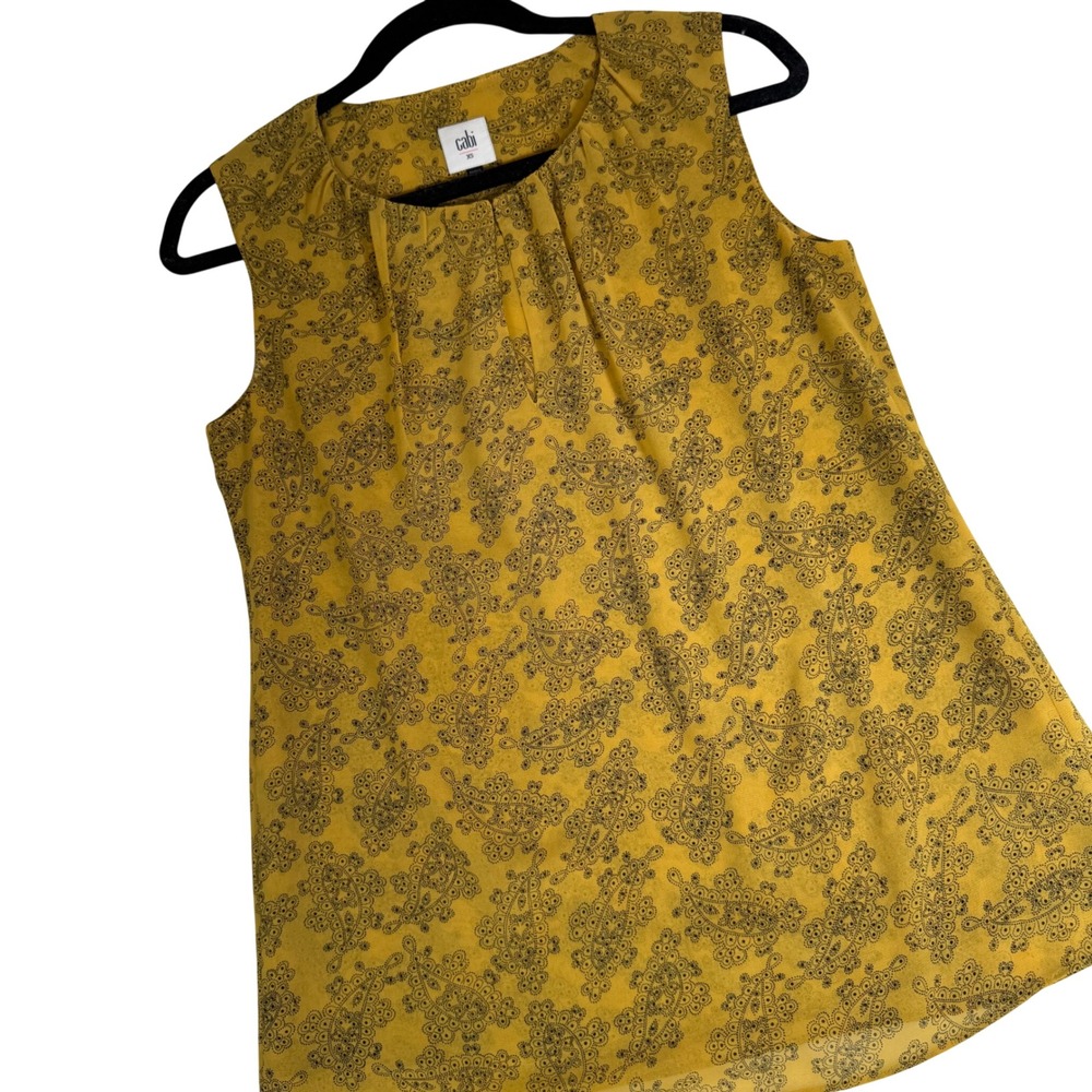 Cabi‎ 3617 Mustard Yellow Paisley Pleated Neck Sleeveless Blouse Top Womens XS